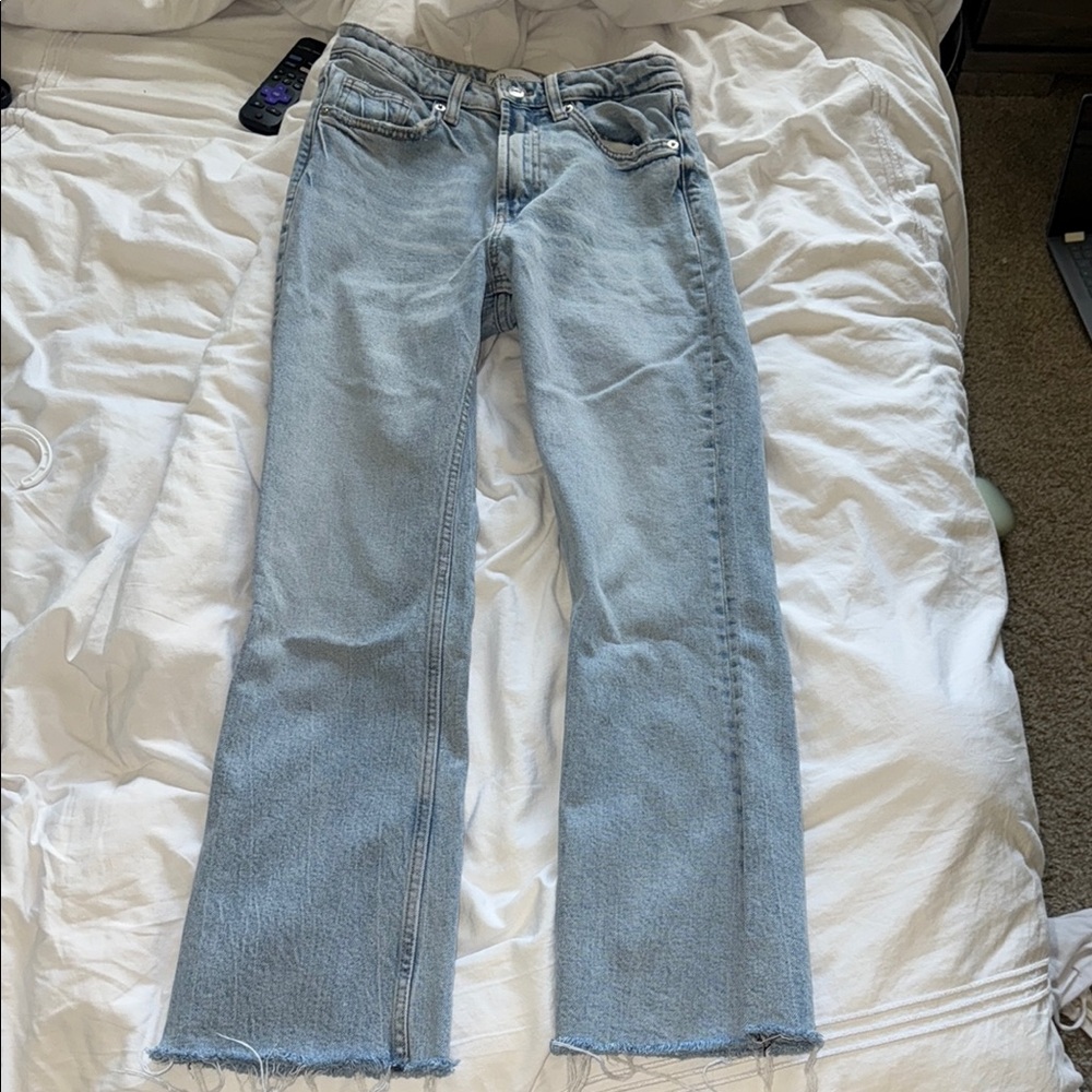 Zara Blue Straight Leg Jeans Classic Style